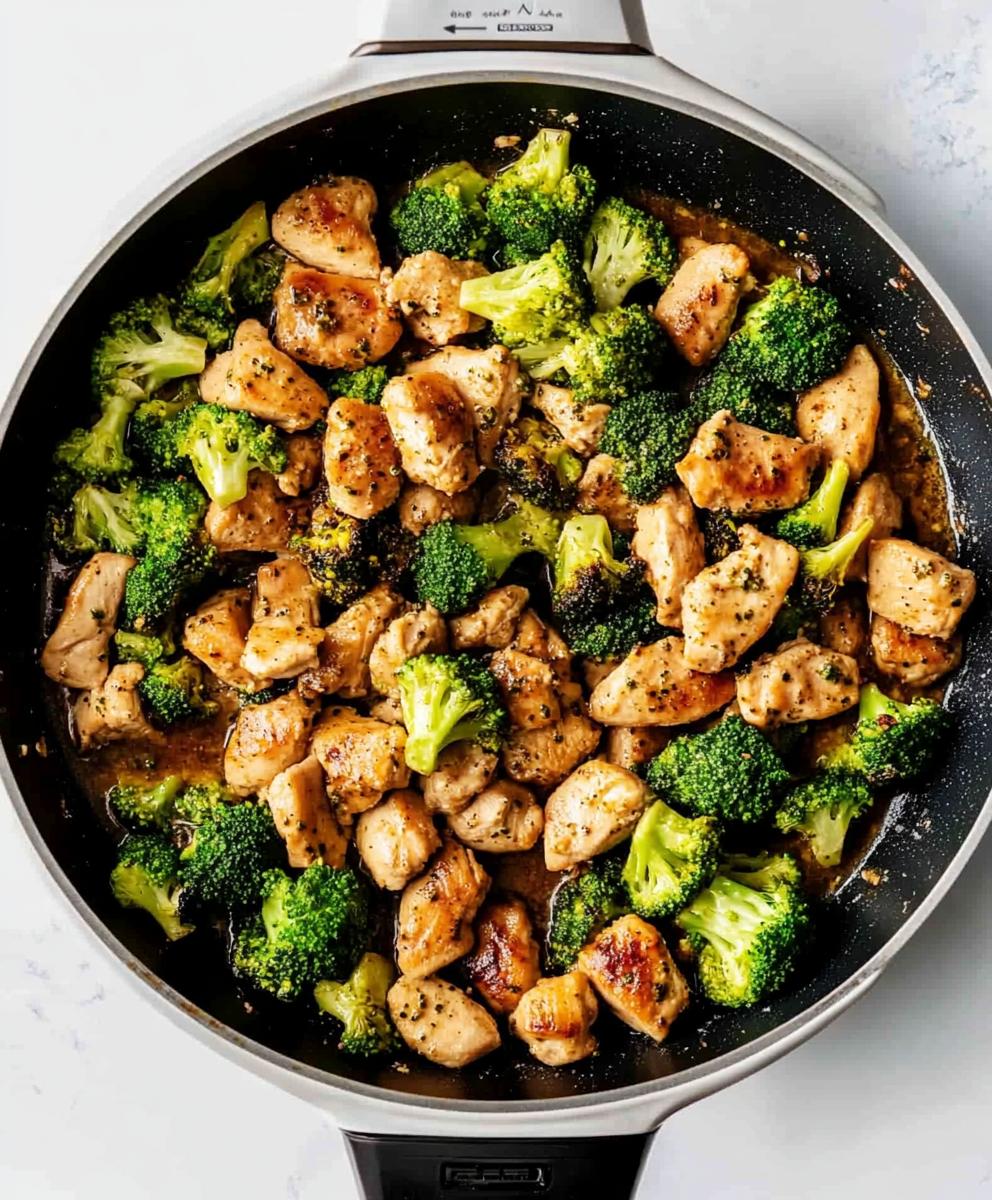 Garlic Chicken With Broccoli And Spinach Recipe
