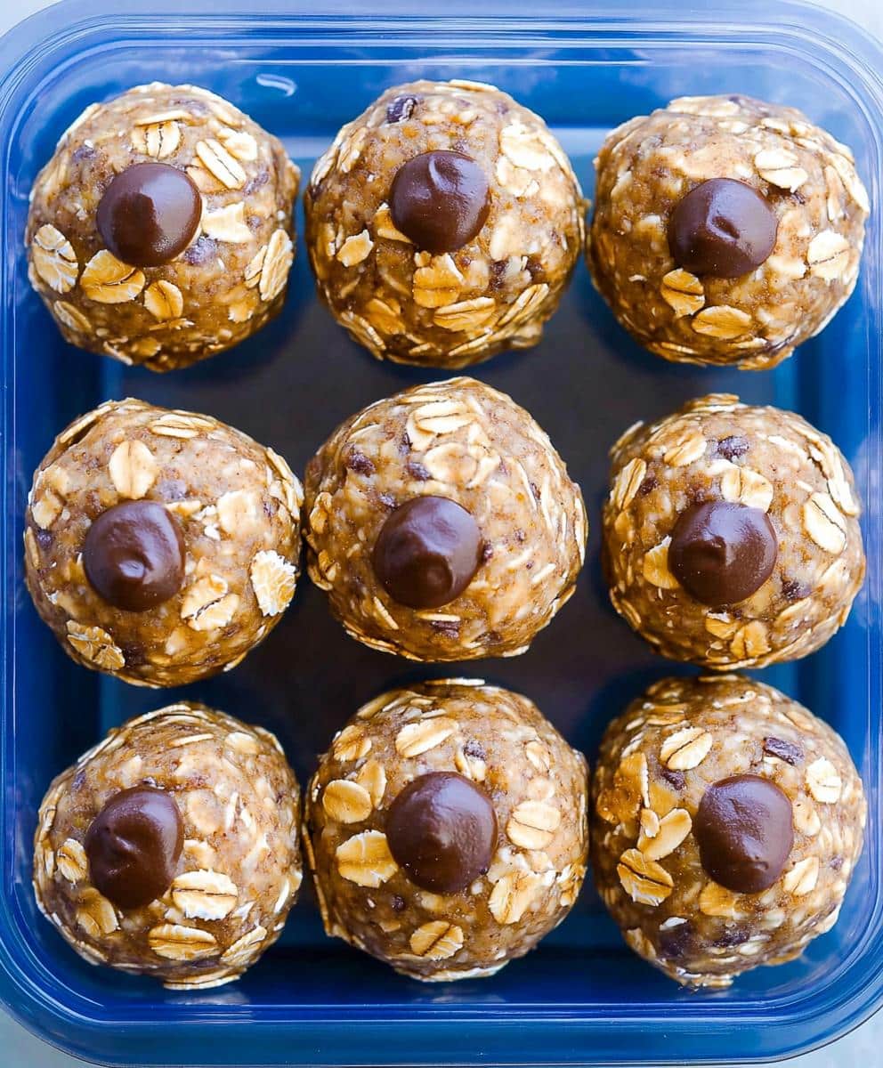Healthy Oatmeal Energy Balls Recipe