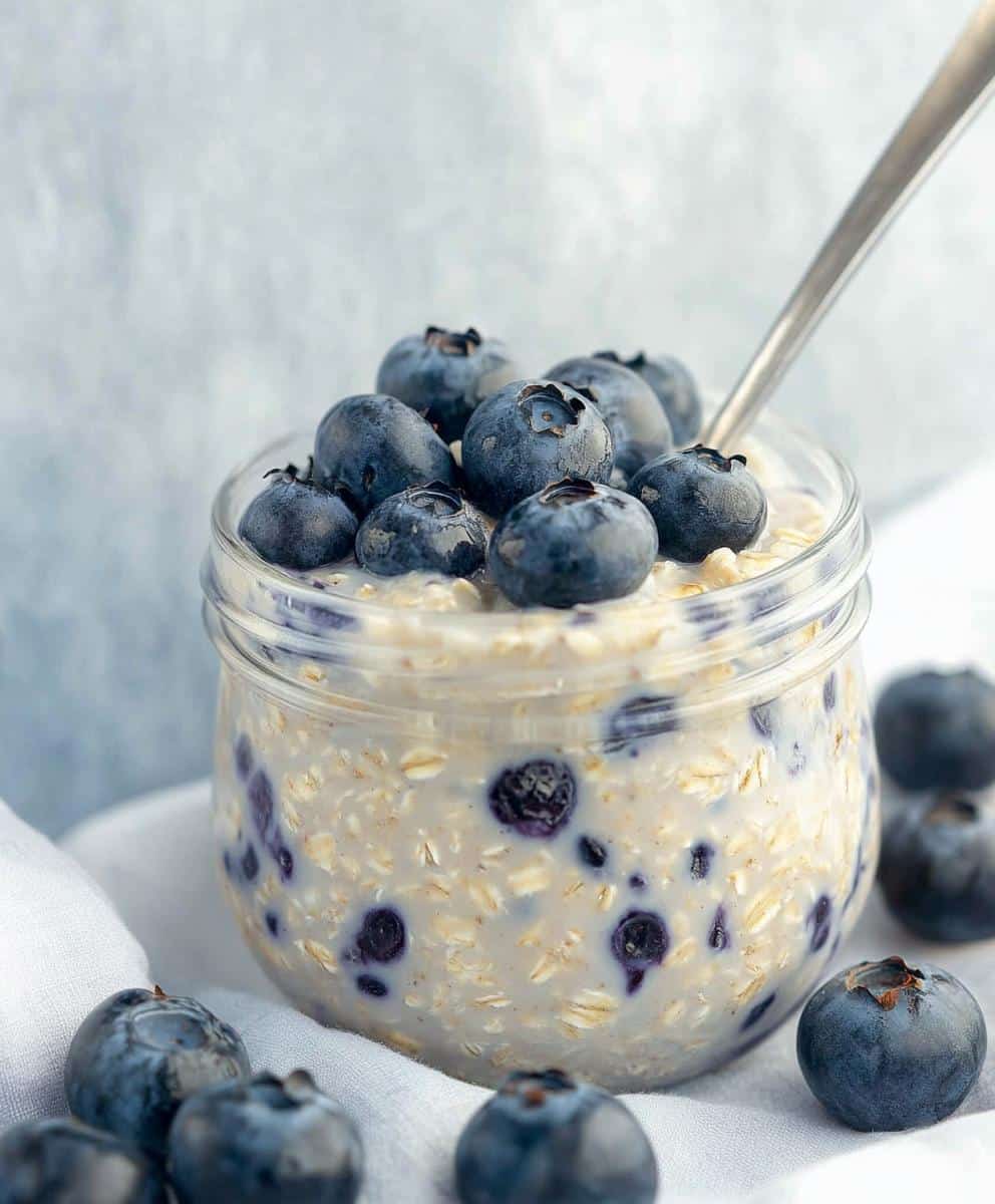 Blueberry Overnight Oats Recipe