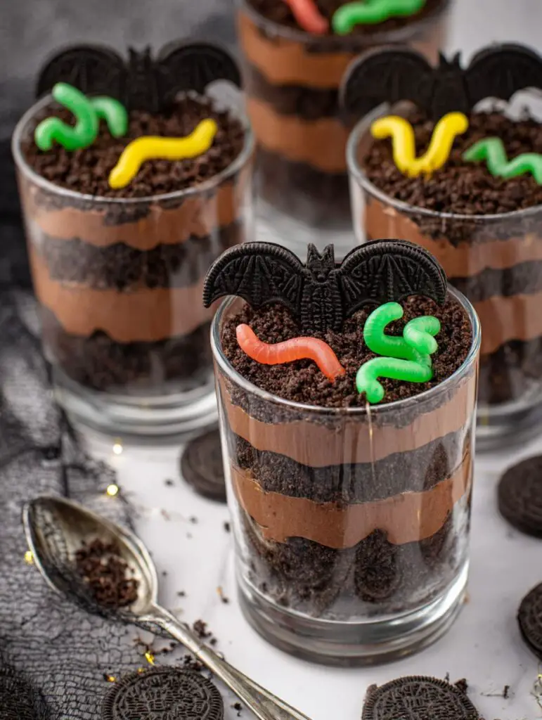 Healthy Halloween Dirt Cups Recipe