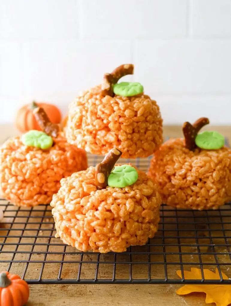 Pumpkin Rice Krispie Treats Recipe